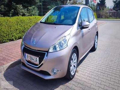 Peugeot 208 I