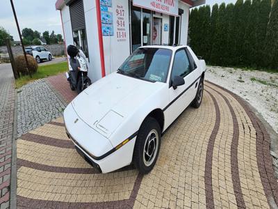 Pontiac Fiero 1984