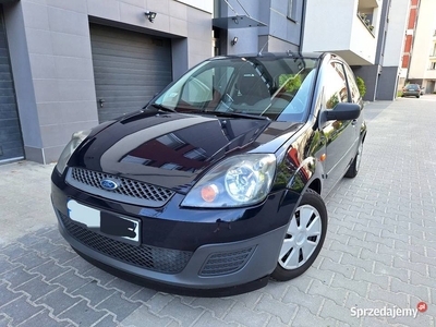 Ford Fiesta Lift 2005r 1,3 benzyna,nowy akumulator,klima sprawna