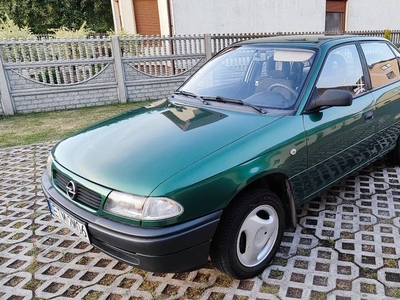 Opel Astra 1,4 LPG 200 rok