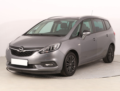 Opel Zafira 2019 1.6 Turbo 74375km Samochody Rodzinne