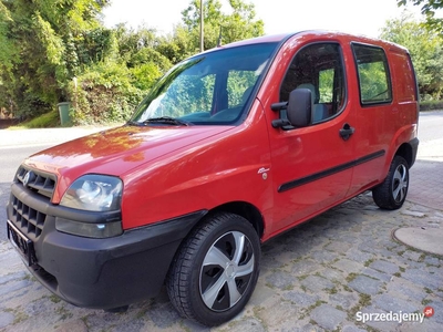 prosto z Niemiec zadbany FIAT DOBLO CARGO KLIMA zarejestrowany świeżo w PL