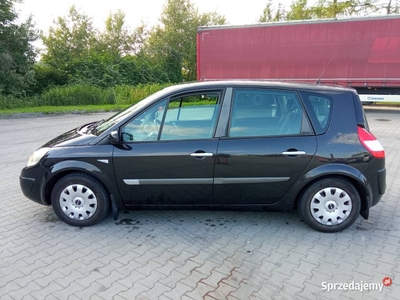 Renault Scenic 2005r 1.6 b stan bardzo dobry