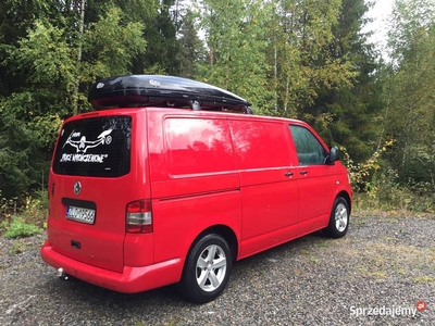 SPRZEDAM LUB ZAMIENIĘ VW T5 2.5 TDI (uszkodzony)