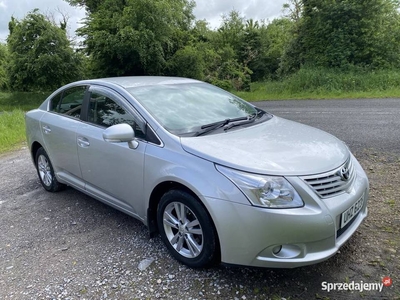 Toyota Avensis t27