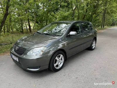 Toyota Corolla Salon PL 1.6 110 KM