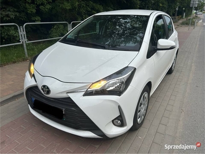 Toyota Yaris 2018/19 Salon Polska