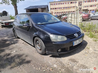 VW Golf V 1.6 benzyna 2006r