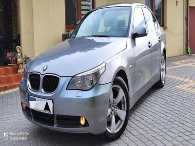 BMW 5 E60 2004r 2,2 benzyna 170 km manual 6 klima alus