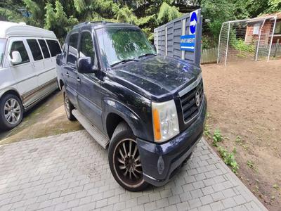 ESCALADE II EXT 6,0 pickup 350kM