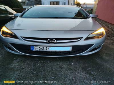 Opel Astra J Sports Tourer 2015