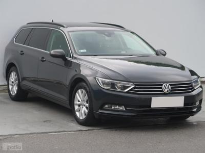 Volkswagen Passat B8 , 1. Właściciel, Automat, Navi, Klimatronic, Tempomat,