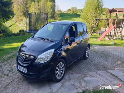 Opel Meriva rezerwacja