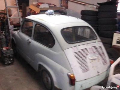 Zastava 750 + Fiat 600 z 1956 roku z dokumentami