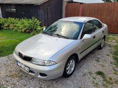 Mitsubishi Carisma 1.8 benzyna bez rdzy