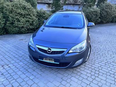 Opel Astra Bardzo dobry stan. J (2009-2019)