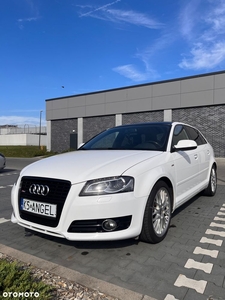 Audi A3 2.0 TDI DPF Ambiente S tronic