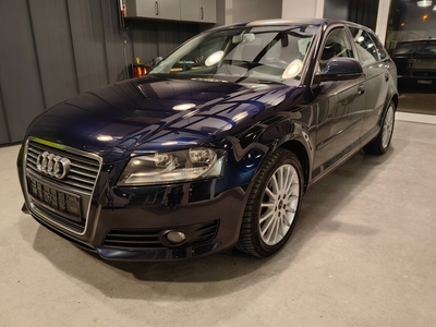 Audi A3 8P Hatchback 3d 2.0 TDI CR 140KM 2009