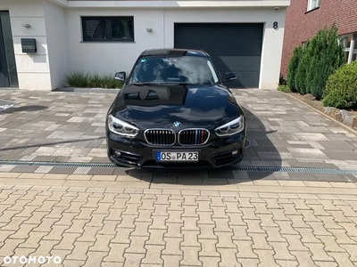 BMW Seria 1 118d Sport Line