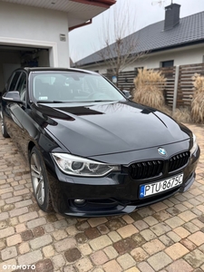 BMW Seria 3 320d Sport Line