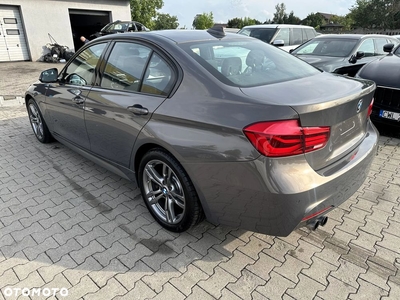 BMW Seria 3 320i xDrive M Sport