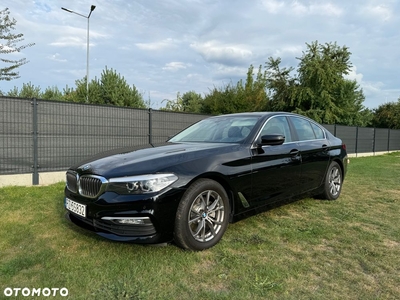 BMW Seria 5 520d Luxury Line