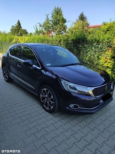 DS Automobiles DS 4