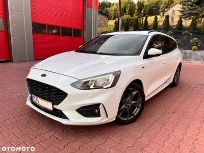 Ford Focus 2.0 TDCi ST-Line Black ASS