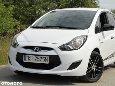 Hyundai ix20 1.4 Premium blue