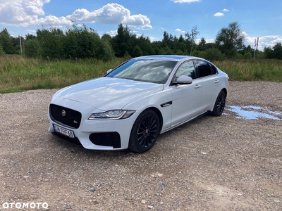 Jaguar XF 3.0 TDV6 R-Sport