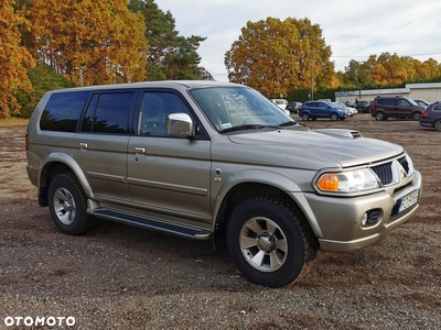 Mitsubishi Pajero Sport 2.5 TD Intense Dakar