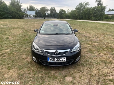 Opel Astra IV 1.6 T Cosmo