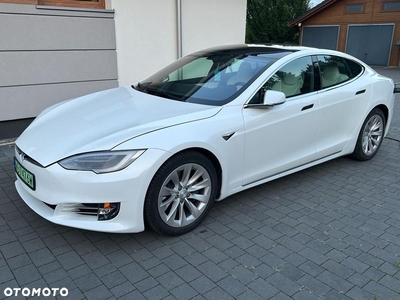 Tesla Model S Standard