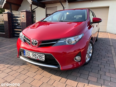 Toyota Auris 1.33 Dual-VVT-i START Edition