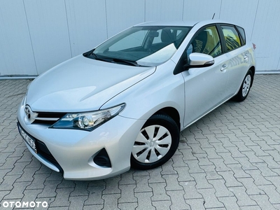 Toyota Auris 1.33 VVT-i Active