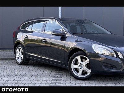 Volvo V60 D3 Geartronic Momentum