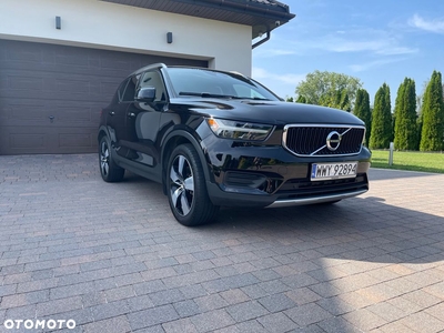 Volvo XC 40 T5 AWD Momentum