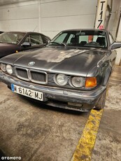 BMW Seria 7 750i