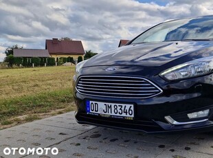 Ford Focus 1.0 EcoBoost Hybrid TITANIUM VIGNALE