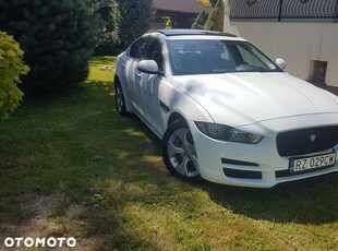 Jaguar XE 2.0 P250 HSE