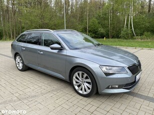 Skoda Superb 2.0 TDI DSG Style