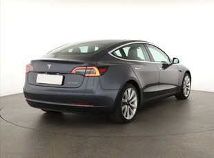 Tesla Model 3 2019 Long Range 4WD 73kWh 119786km Sedan