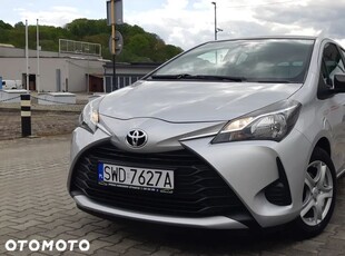 Toyota Yaris 1.0 Premium