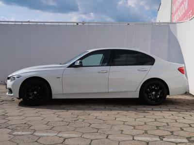 BMW 3 2016 318 is 121153km ABS