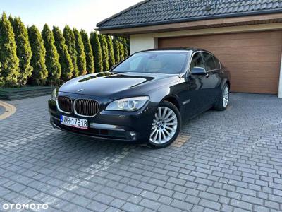 BMW Seria 7 F01 Sedan 730d 245KM 2010