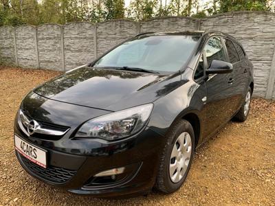 Opel Astra J Sports Tourer Facelifting 1.4 Turbo ECOTEC 140KM 2014