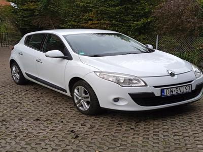 Renault Megane III Hatchback 1.6 16v 110KM 2009