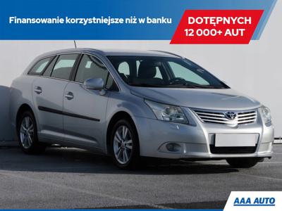 Toyota Avensis II Kombi 2.0 D-4D 126KM 2009