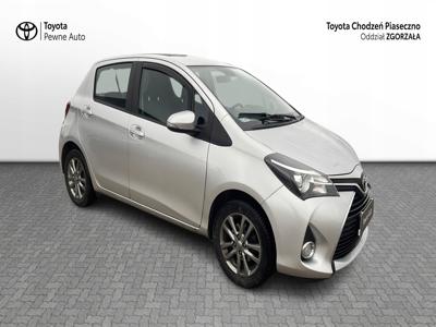 Toyota Yaris III Hatchback 5d Facelifting 1.33 Dual VVT-i 99KM 2014