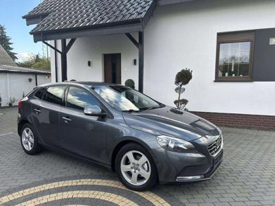 Volvo V40 II Cross Country D2 115KM 2014